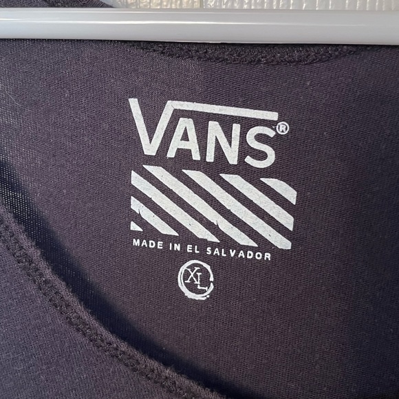 Vans Tank Racerback, Black w/ Skull Design, Size XL, vintage circa 2011 - Picture 3 of 3